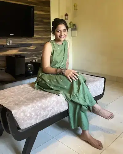 Khargone Call Girls